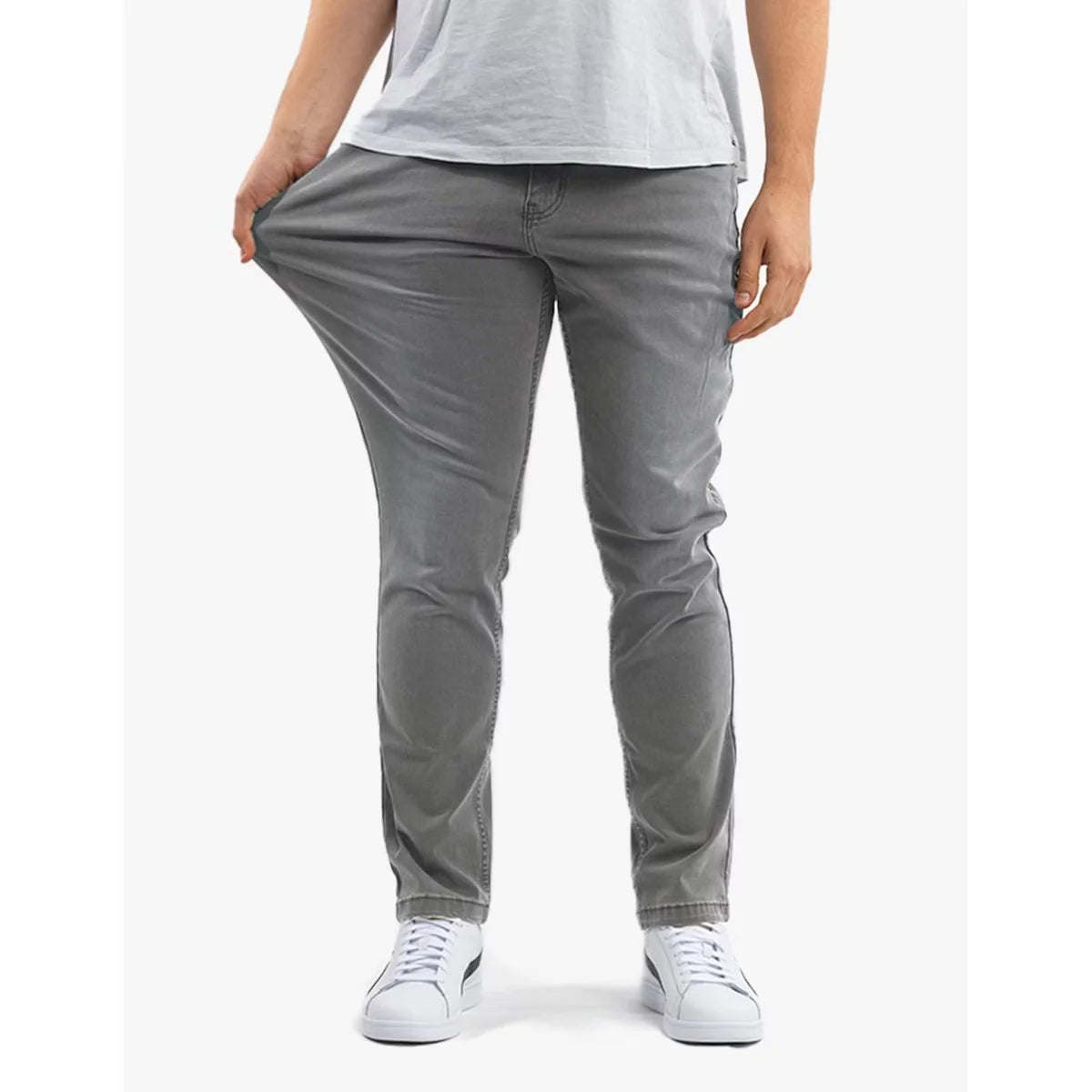 Mugsy Classic Fit Jeans (Signature Stretch Denim)
